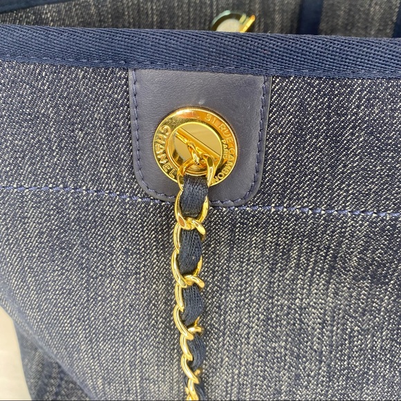 ❤️ SOLD Chanel Small Denim Blue Deauville Tote with gold hardware - Picture 14 of 16